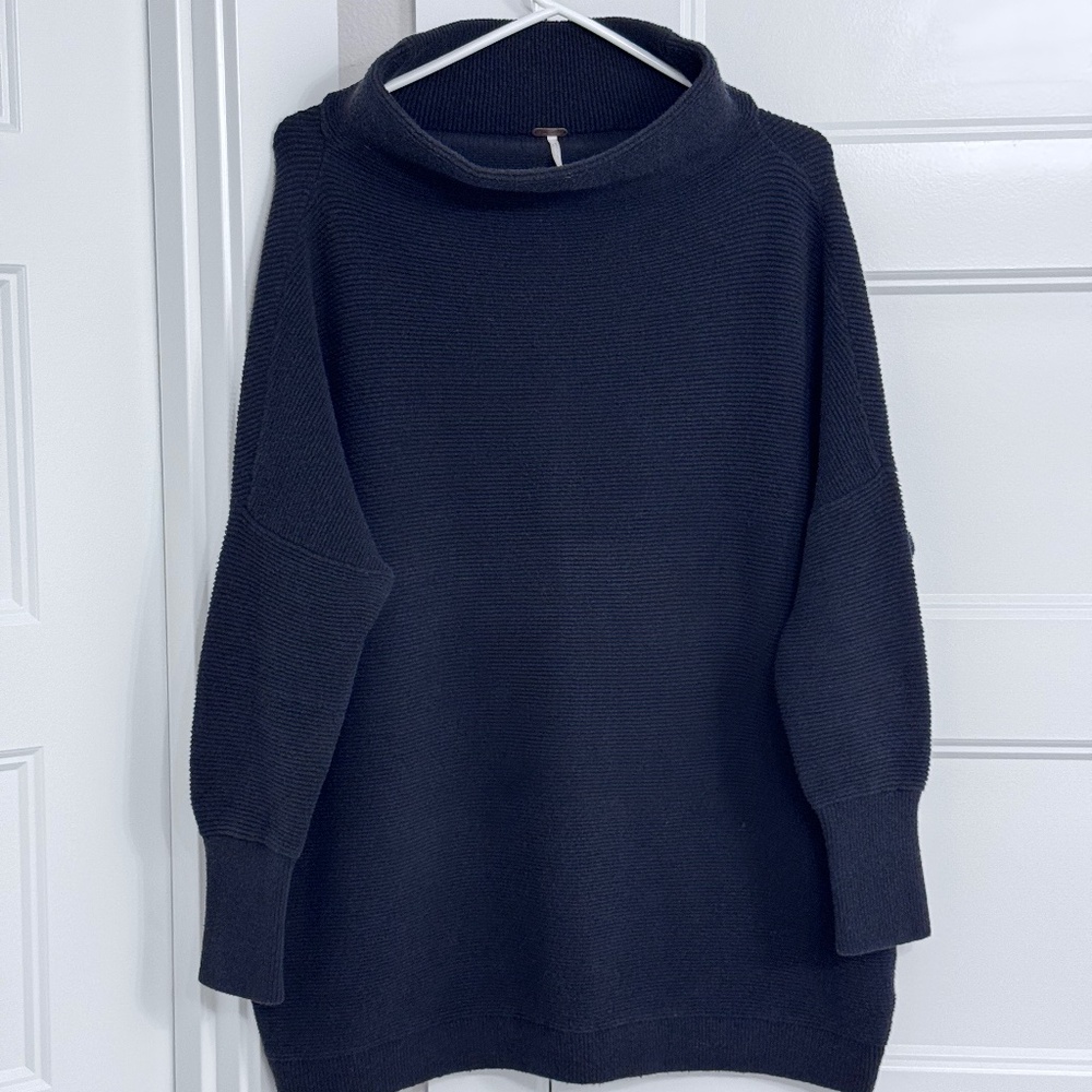 Free People Ottoman Slouchy Tunic Sweater Size XS